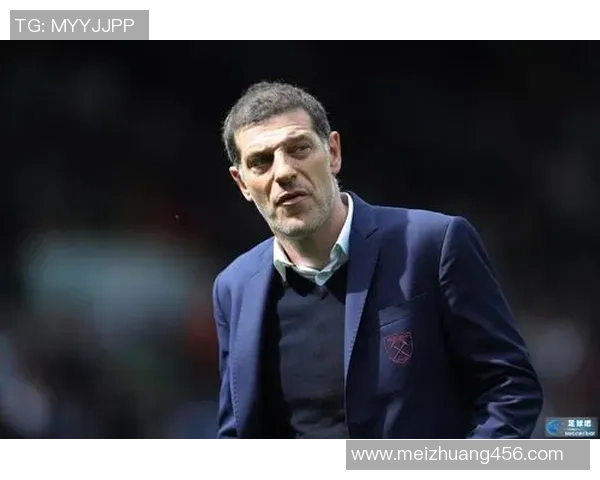 勇敢无畏的足球明星们展现激情与荣耀的传奇人生